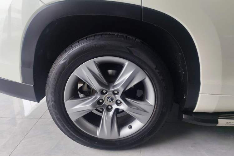 Used Toyota Highlander 2015 2.0T Four-Wheel Drive Luxury Edition 7-Seater Exterior 5