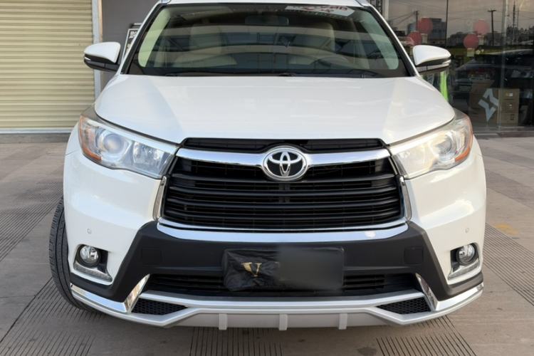 Used Toyota Highlander 2015 3.5L 4x4 Elite Edition 7-Seater Exterior 5