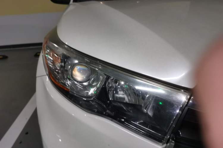 Used Toyota Highlander 2015 2.0T Four-Wheel Drive Luxury Edition 7-Seater Exterior 6