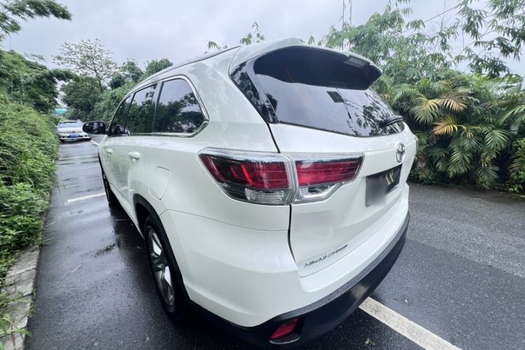 Used Toyota Highlander 2015 2.0T Four-Wheel Drive Luxury Edition 7-Seater Exterior 9