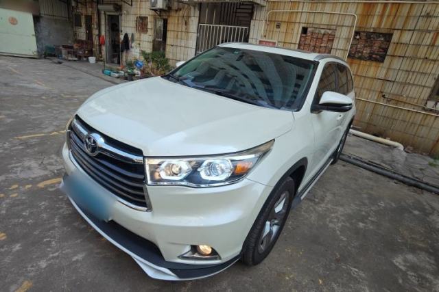 Used Toyota Highlander 2015 2.0T Two-Wheel Drive Luxury Edition 7 Seats