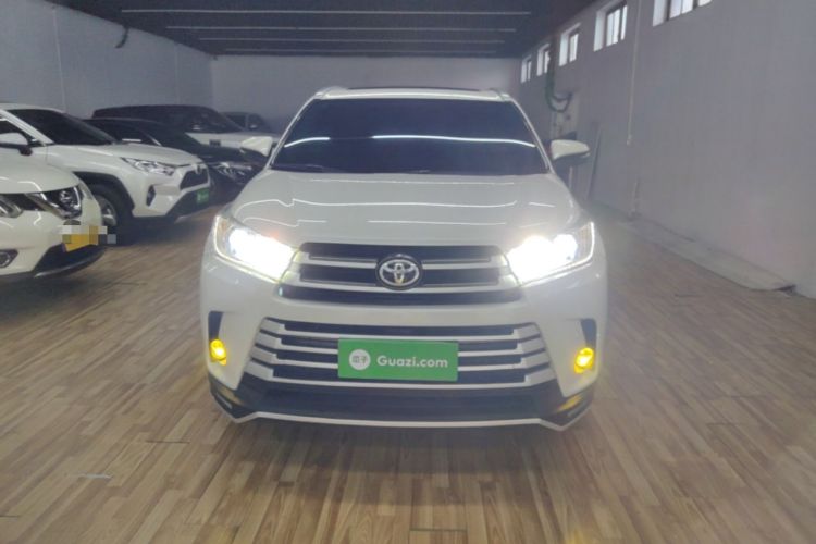 Used Toyota Highlander 2015 2.0T Four-Wheel Drive Luxury Edition 7-Seater Front