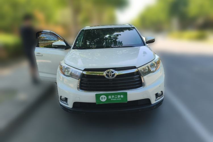 Used Toyota Highlander 2015 2.0T Four-Wheel Drive Luxury Edition 7-Seater Front
