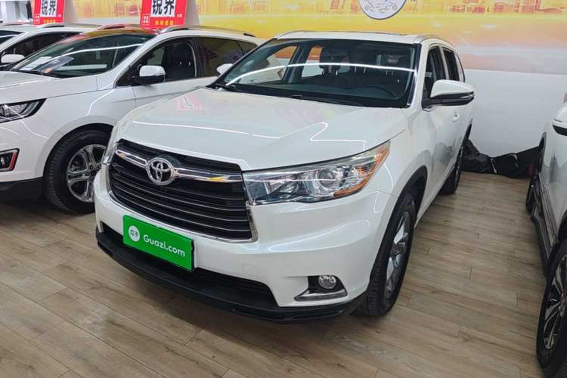 Used Toyota Highlander 2015 2.0T Four-Wheel Drive Luxury Edition 7-Seater Front Left 45 Deg
