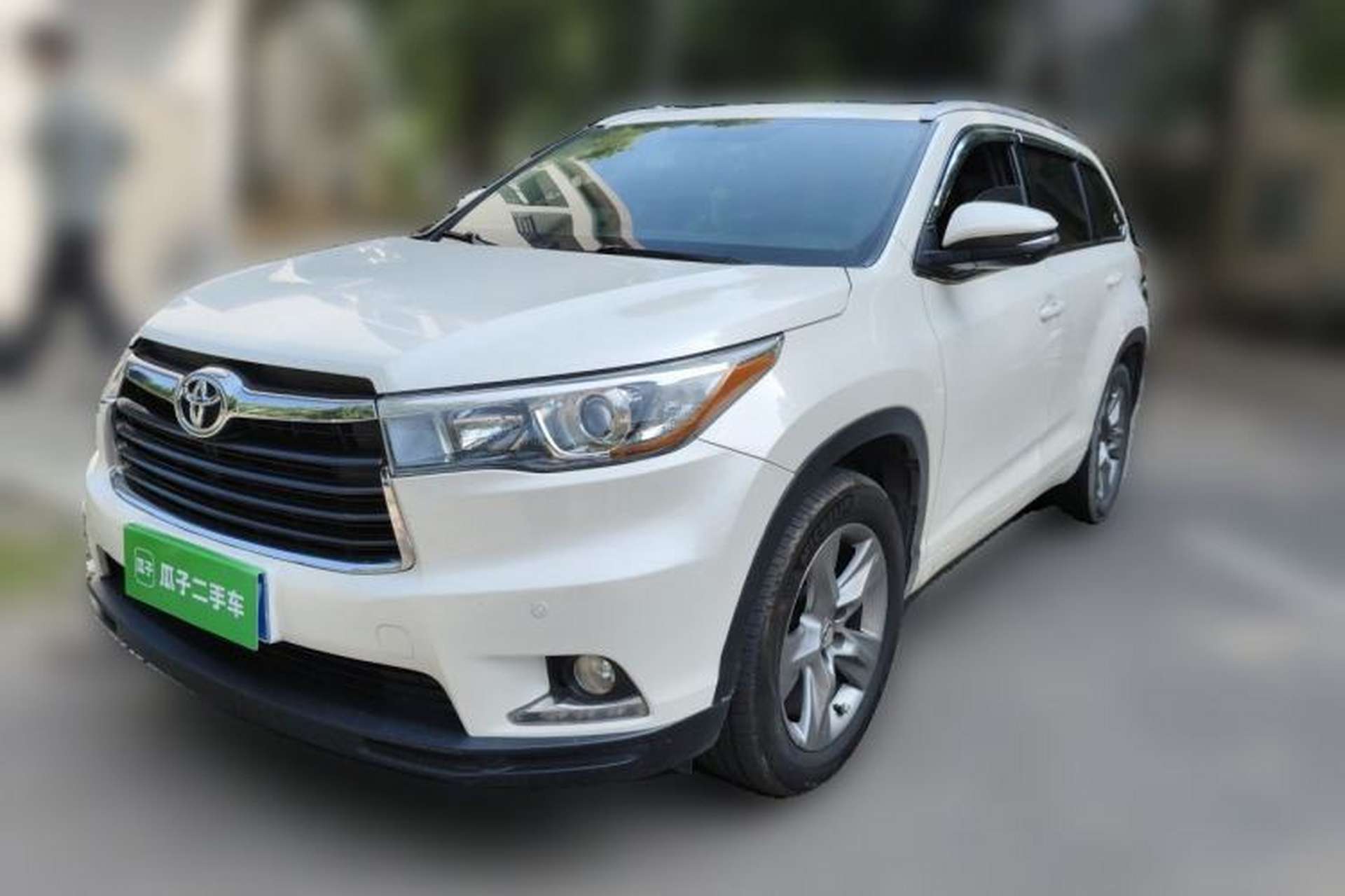 Used Toyota Highlander 2015 2.0T Four-Wheel Drive Luxury Edition 7-Seater Front Left 45 Deg