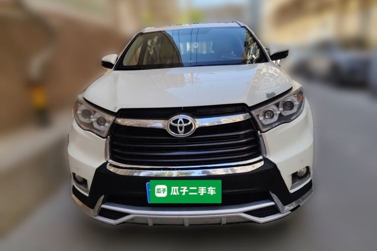 Used Toyota Highlander 2015 2.0T Four-Wheel Drive Luxury Edition 7-Seater Front