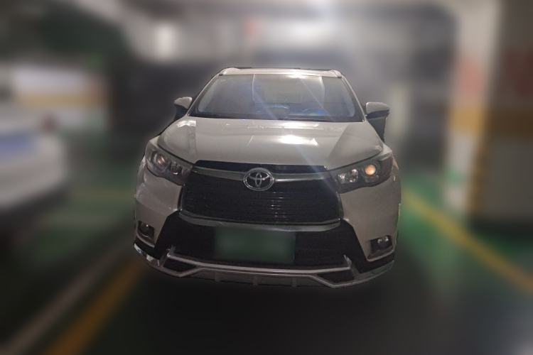 Used Toyota Highlander 2015 2.0T Four-Wheel Drive Luxury Edition 7-Seater Front