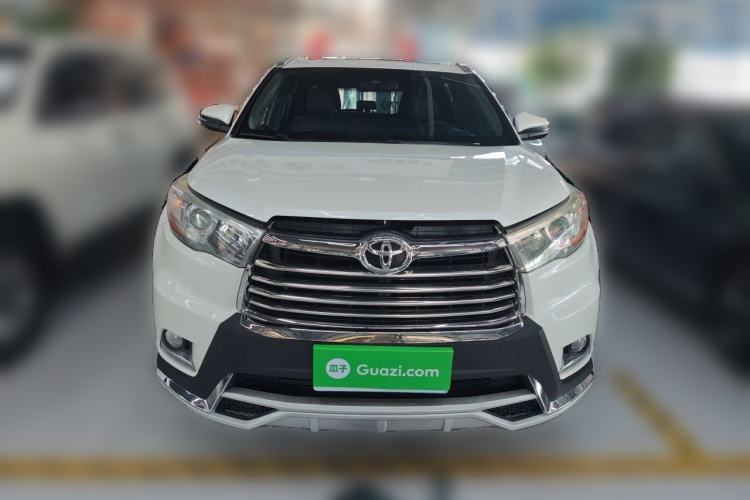 Used Toyota Highlander 2015 2.0T Two-Wheel Drive Luxury Edition 7 Seats Front