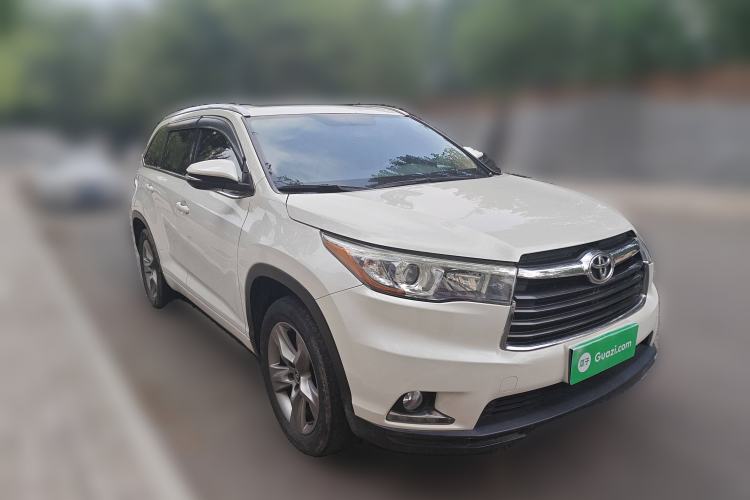 Used Toyota Highlander 2015 2.0T Four-Wheel Drive Luxury Edition 7-Seater Front Right 45 Deg