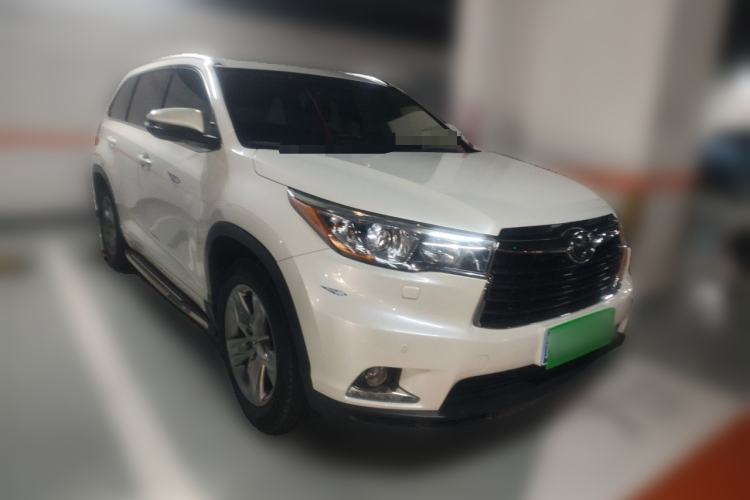 Used Toyota Highlander 2015 2.0T Four-Wheel Drive Ultimate Edition 7-Seater Front Right 45 Deg