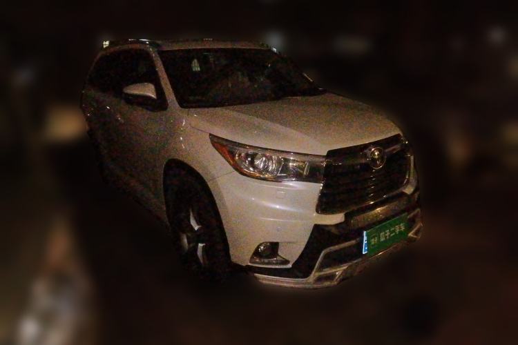 Used Toyota Highlander 2015 2.0T Four-Wheel Drive Ultimate Edition 7-Seater Front Right 45 Deg