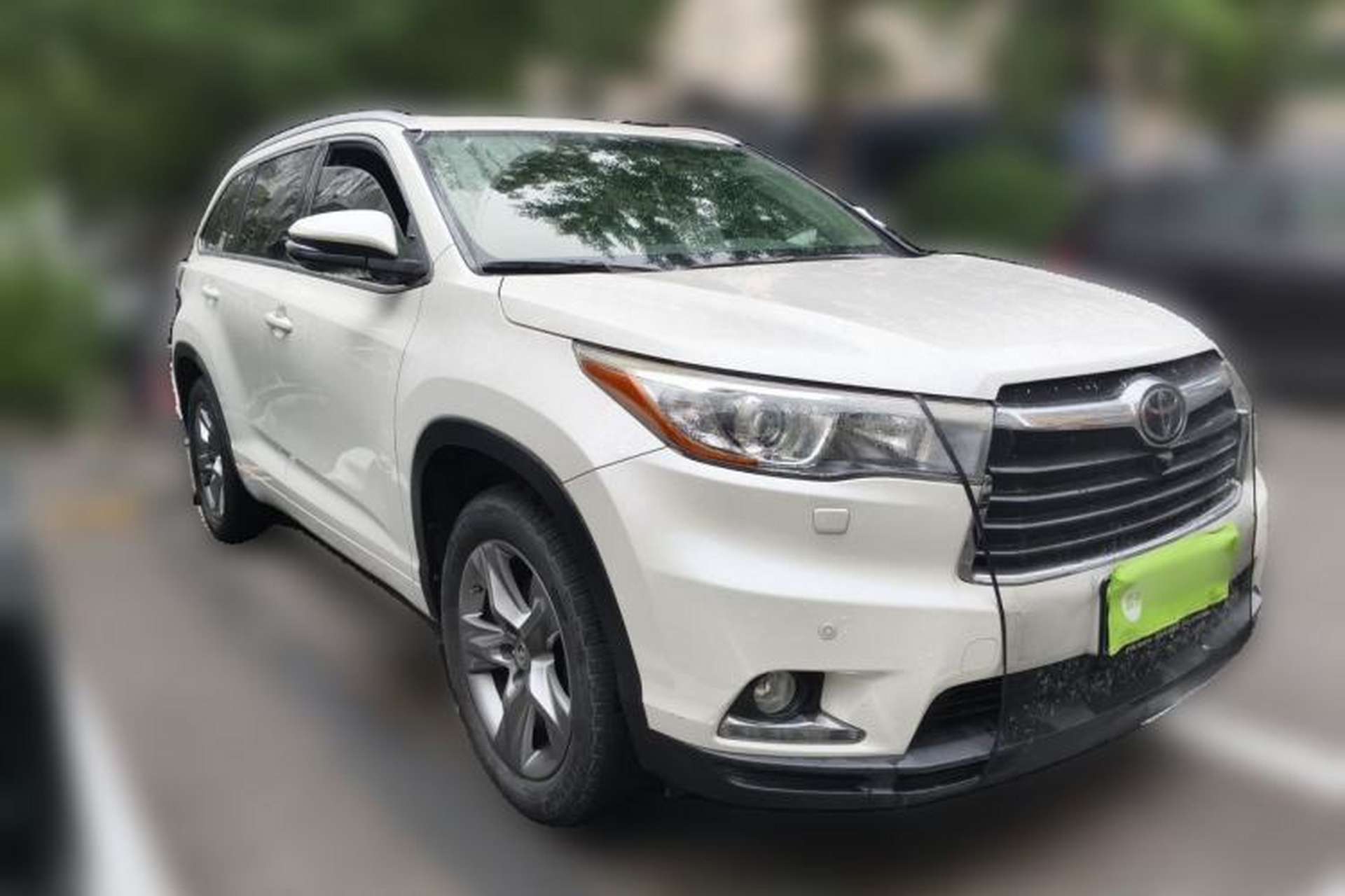 Used Toyota Highlander 2015 2.0T Four-Wheel Drive Ultimate Edition 7-Seater Front Right 45 Deg