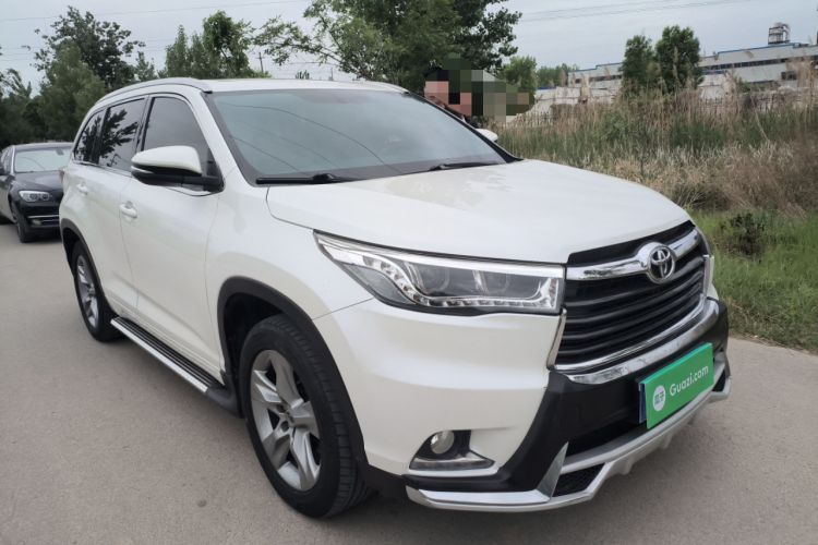 Used Toyota Highlander 2015 2.0T Four-Wheel Drive Luxury Edition 7-Seater Front Right 45 Deg