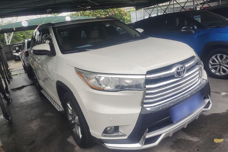 Used Toyota Highlander 2015 2.0T Four-Wheel Drive Luxury Edition 7-Seater Front Right 45 Deg