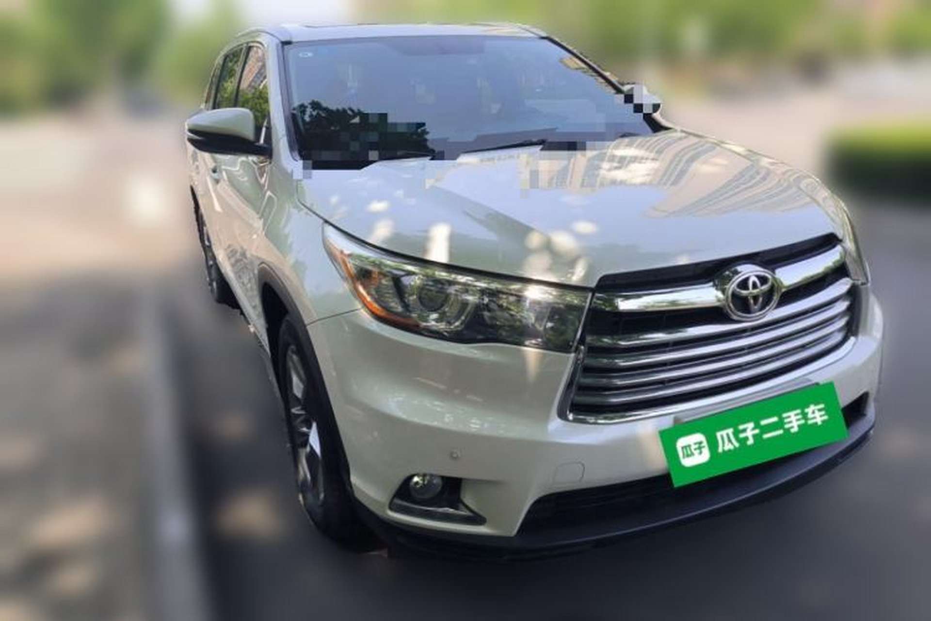 Used Toyota Highlander 2015 2.0T Four-Wheel Drive Luxury Edition 7-Seater Front Right 45 Deg