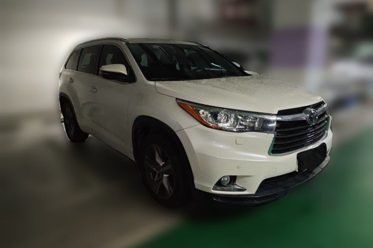 Used Toyota Highlander 2015 2.0T Four-Wheel Drive Ultimate Edition 7-Seater Front Right 45 Deg