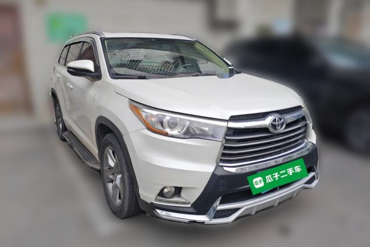 Used Toyota Highlander 2015 2.0T Four-Wheel Drive Luxury Edition 7-Seater Front Right 45 Deg