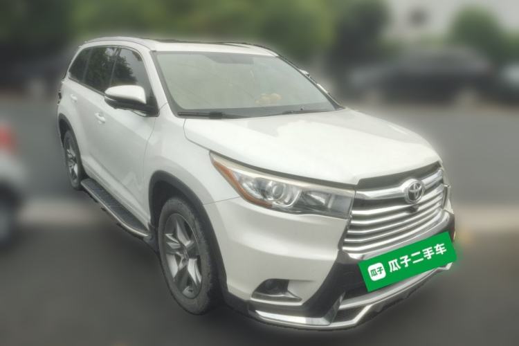 Used Toyota Highlander 2015 2.0T Four-Wheel Drive Luxury Edition 7-Seater Front Right 45 Deg