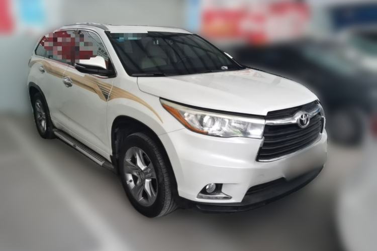 Used Toyota Highlander 2015 2.0T Four-Wheel Drive Luxury Edition 7-Seater Front Right 45 Deg