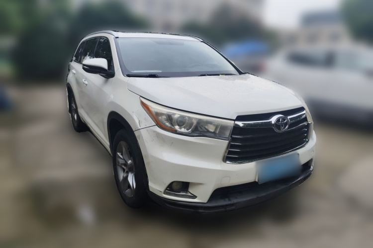 Used Toyota Highlander 2015 2.0T Four-Wheel Drive Luxury Edition 7-Seater Front Right 45 Deg