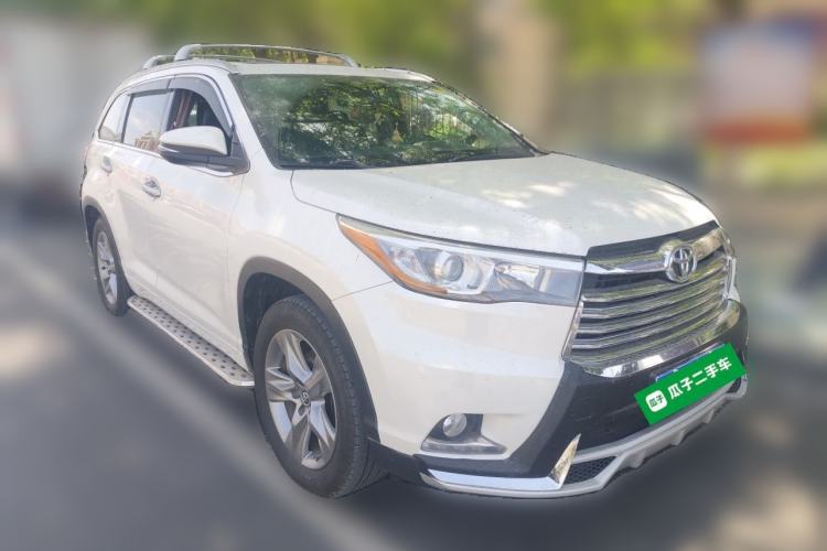Used Toyota Highlander 2015 2.0T Four-Wheel Drive Luxury Edition 7-Seater Front Right 45 Deg