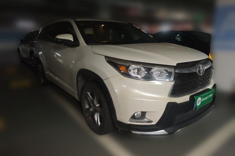 Used Toyota Highlander 2015 2.0T Four-Wheel Drive Luxury Edition 7-Seater Front Right 45 Deg