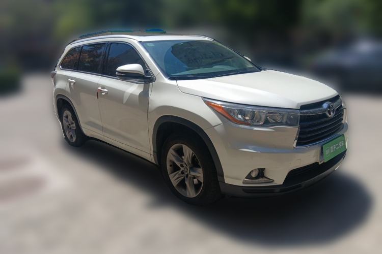 Used Toyota Highlander 2015 2.0T Four-Wheel Drive Luxury Edition 7-Seater Front Right 45 Deg