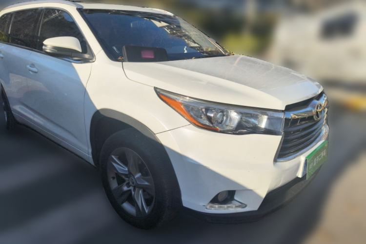 Used Toyota Highlander 2015 2.0T Four-Wheel Drive Luxury Edition 7-Seater Front Right 45 Deg