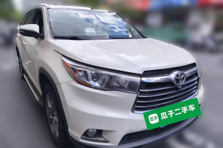 Used Toyota Highlander 2015 2.0T Four-Wheel Drive Luxury Edition 7-Seater Front Right 45 Deg