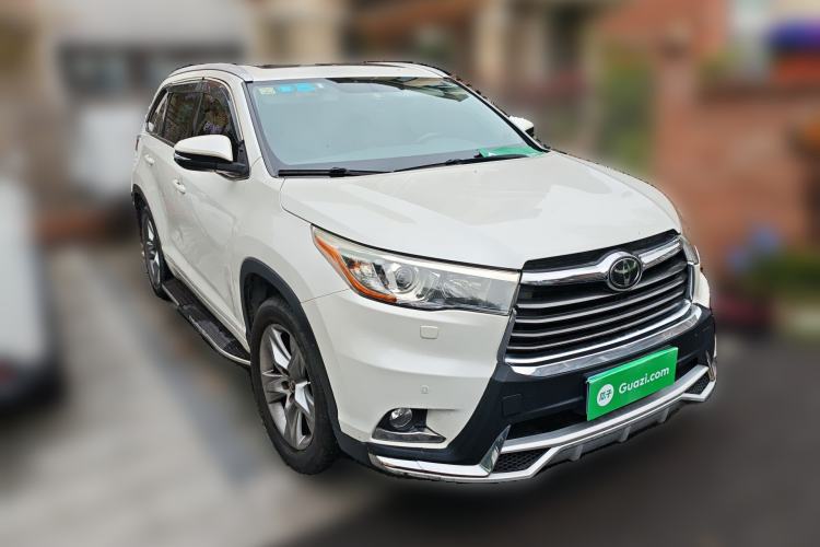 Used Toyota Highlander 2015 2.0T Four-Wheel Drive Ultimate Edition 7-Seater Front Right 45 Deg