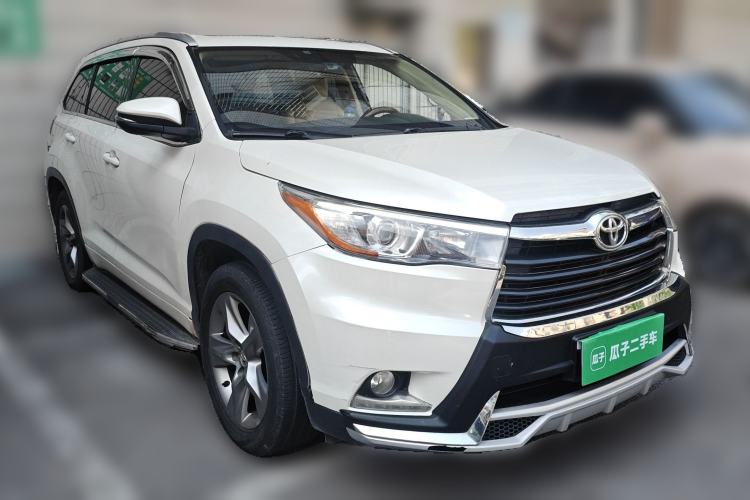 Used Toyota Highlander 2015 2.0T Four-Wheel Drive Luxury Edition 7-Seater Front Right 45 Deg