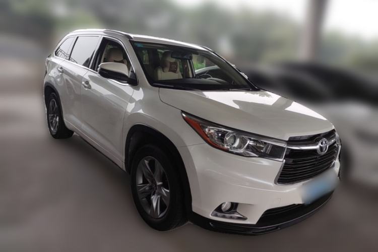 Used Toyota Highlander 2015 2.0T Four-Wheel Drive Luxury Edition 7-Seater Front Right 45 Deg