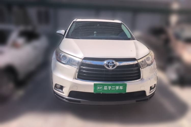 Used Toyota Highlander 2015 2.0T Four-Wheel Drive Luxury Edition 7-Seater Front