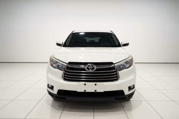 Used Toyota Highlander 2015 2.0T Four-Wheel Drive Luxury Edition 7-Seater Front