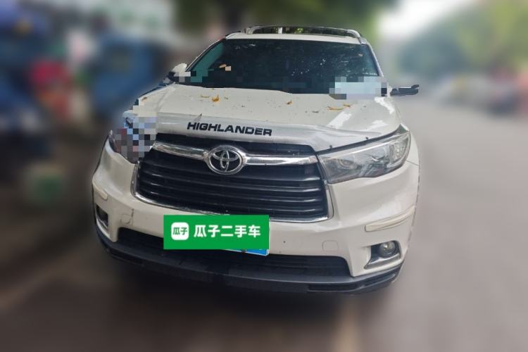 Used Toyota Highlander 2015 2.0T Two-Wheel Drive Luxury Edition 7 Seats Front