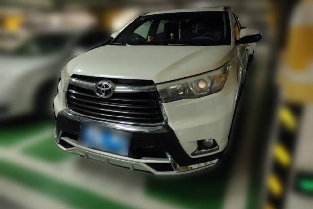 Used Toyota Highlander 2015 2.0T Four-Wheel Drive Luxury Edition 7-Seater