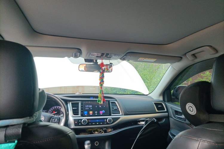 Used Toyota Highlander 2015 2.0T Four-Wheel Drive Luxury Edition 7-Seater Headliner