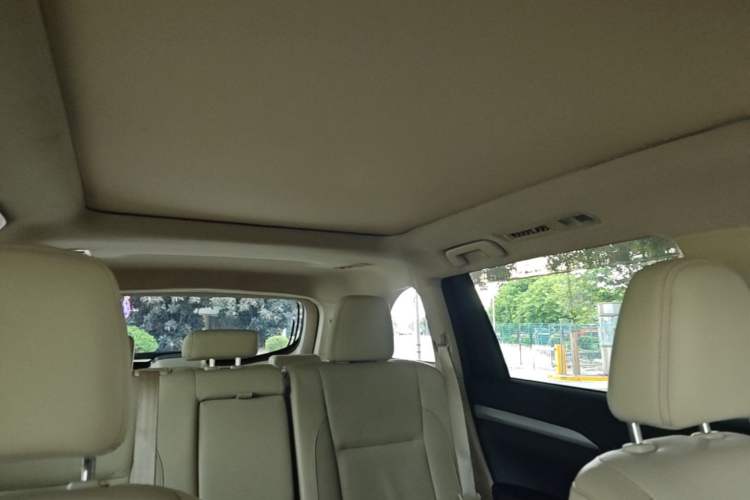 Used Toyota Highlander 2015 2.0T Four-Wheel Drive Luxury Edition 7-Seater Headliner