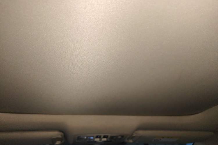 Used Toyota Highlander 2015 2.0T Four-Wheel Drive Luxury Edition 7-Seater Headliner