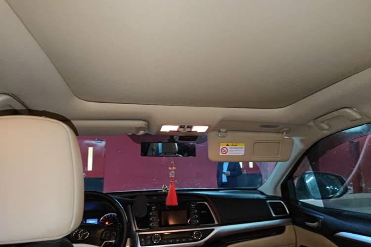 Used Toyota Highlander 2015 2.0T Four-Wheel Drive Luxury Edition 7-Seater Headliner