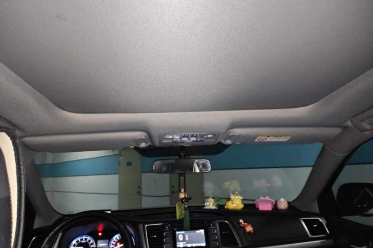 Used Toyota Highlander 2015 2.0T Four-Wheel Drive Luxury Edition 7-Seater Headliner