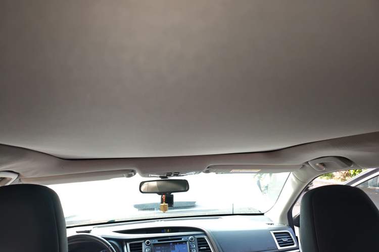 Used Toyota Highlander 2015 2.0T Four-Wheel Drive Ultimate Edition 7-Seater Headliner