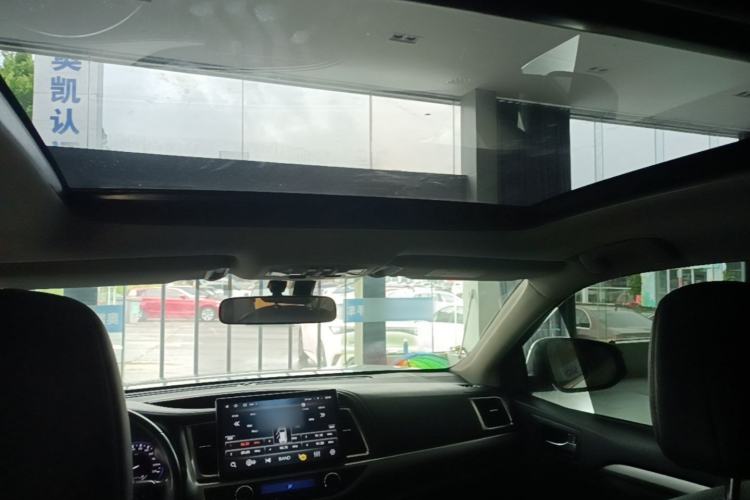 Used Toyota Highlander 2015 2.0T Four-Wheel Drive Luxury Edition 7-Seater Headliner