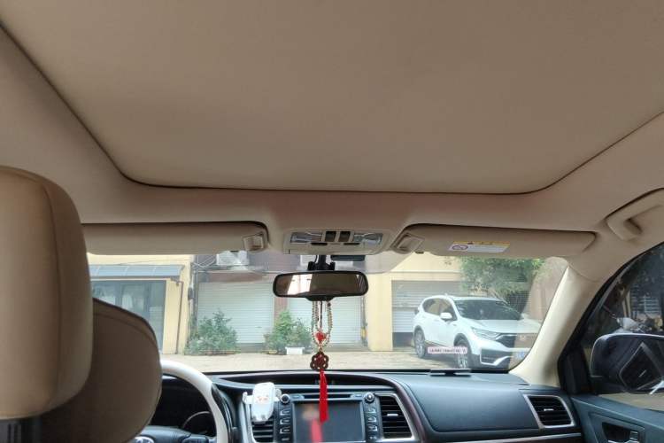 Used Toyota Highlander 2015 2.0T Four-Wheel Drive Ultimate Edition 7-Seater Headliner