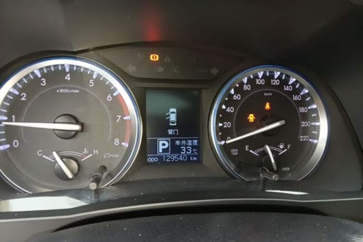 Used Toyota Highlander 2015 2.0T Four-Wheel Drive Luxury Edition 7-Seater Instrument Cluster