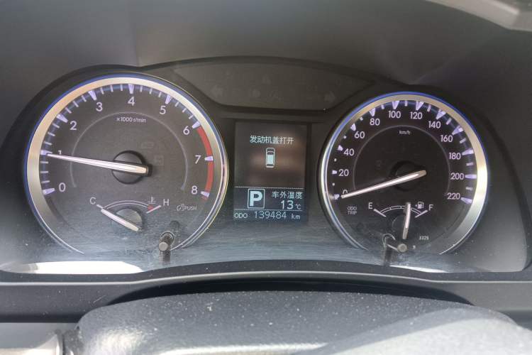 Used Toyota Highlander 2015 2.0T Four-Wheel Drive Luxury Edition 7-Seater Instrument Cluster