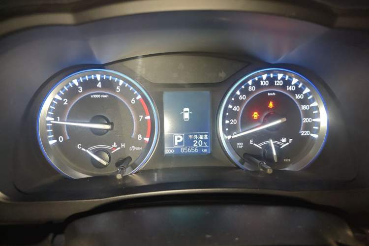 Used Toyota Highlander 2015 2.0T Four-Wheel Drive Luxury Edition 7-Seater Instrument Cluster