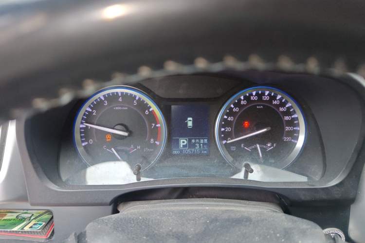 Used Toyota Highlander 2015 2.0T Two-Wheel Drive Luxury Edition 7 Seats Instrument Cluster