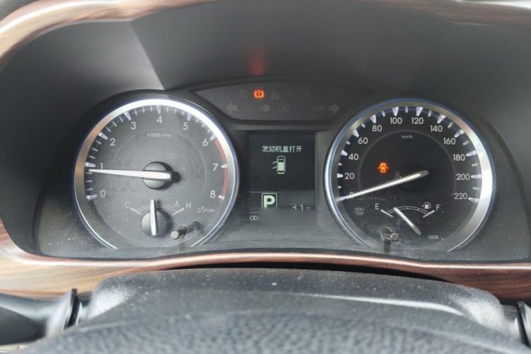 Used Toyota Highlander 2015 2.0T Four-Wheel Drive Luxury Edition 7-Seater Instrument Cluster