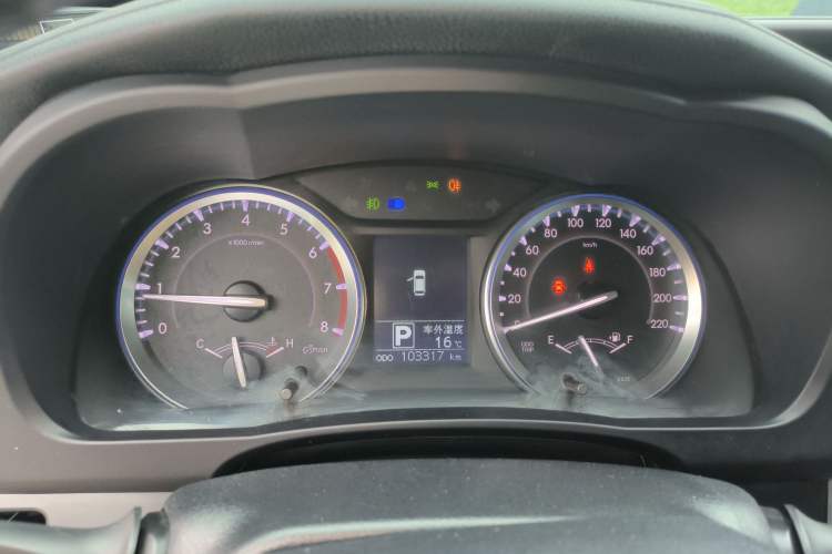 Used Toyota Highlander 2015 2.0T Four-Wheel Drive Luxury Edition 7-Seater Instrument Cluster